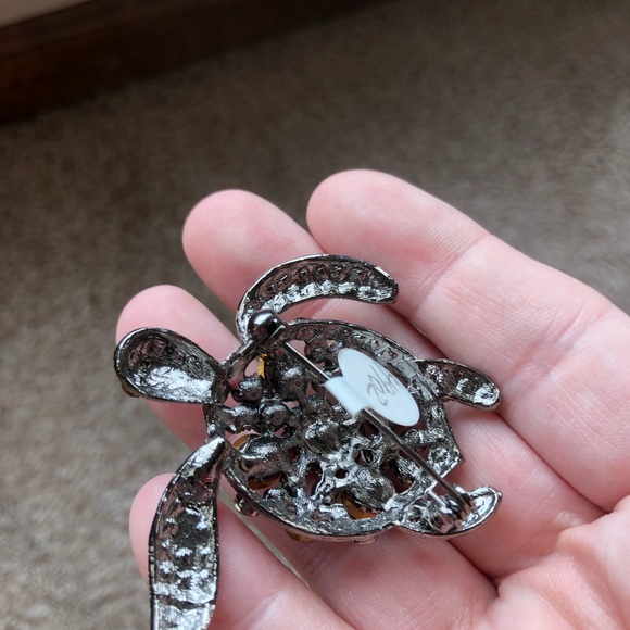 Turtle lovers! - Picture 2 of 2